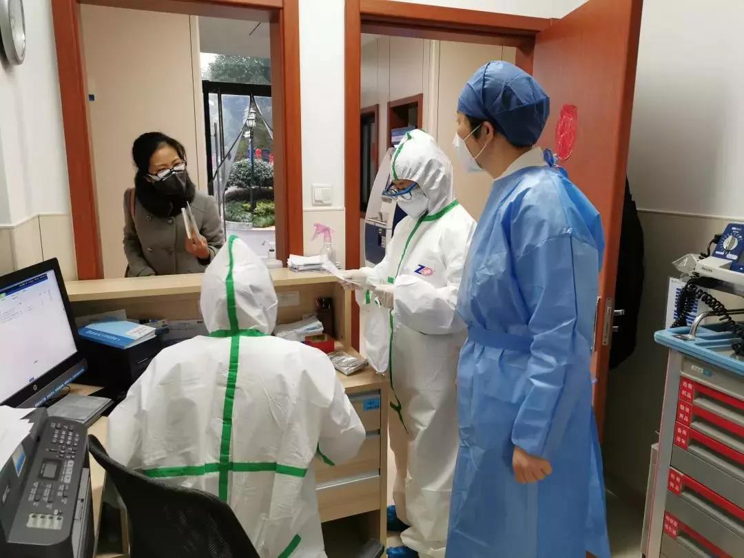 防控措施：為防止交叉感染，浙江省人民醫(yī)院影像服務(wù)實現(xiàn)不排隊、不等待