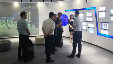 杭州市經(jīng)信局副局長(zhǎng)盧建祥一行蒞臨健培科技考察調(diào)研