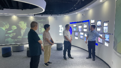 蕭山經(jīng)開區(qū)管委會(huì)副主任吳建華一行蒞臨健培科技考察調(diào)研