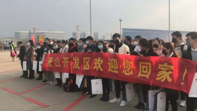 硬核復(fù)工：乘包機(jī)、坐包車，我們歡迎您回家！